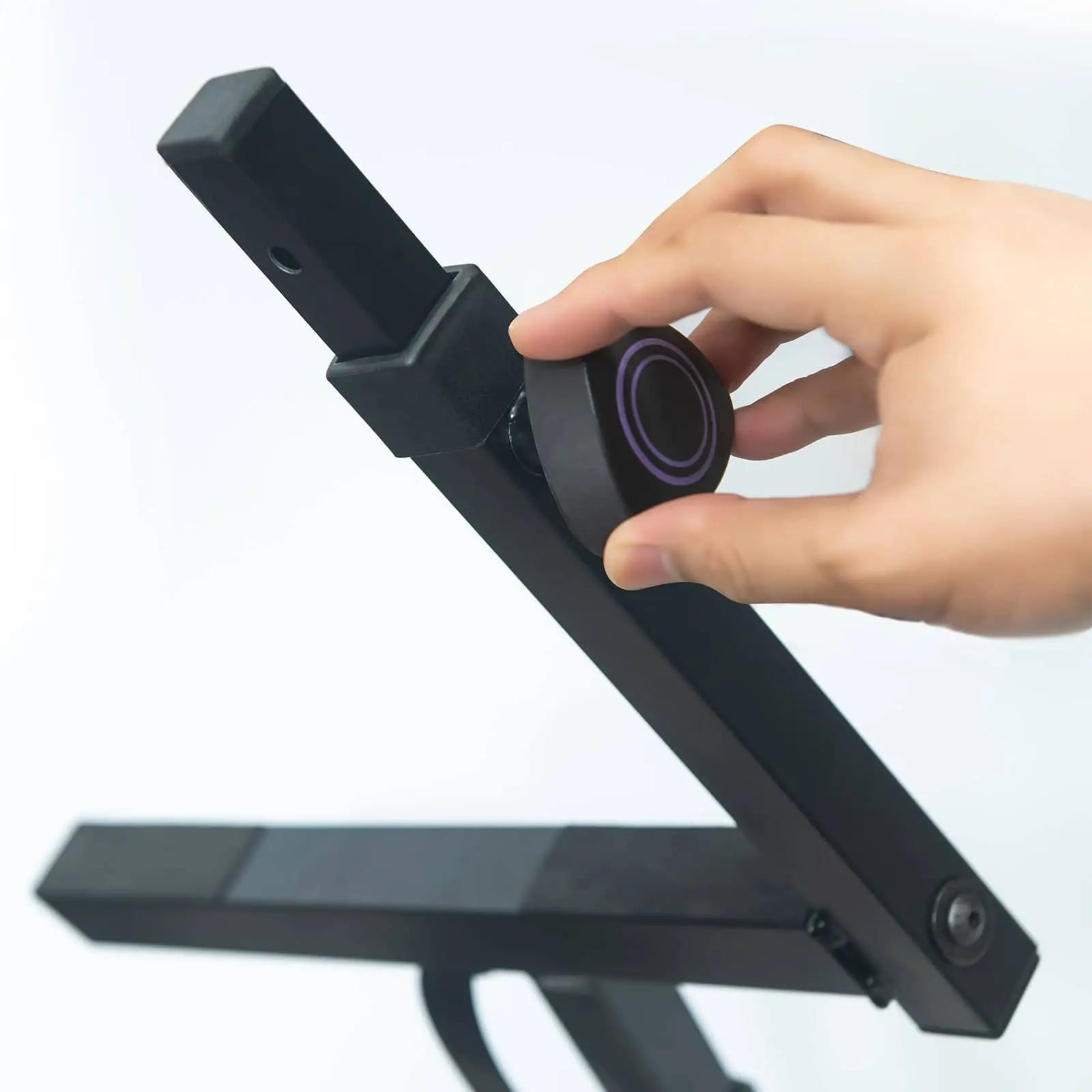 Vertical Telescoping Bar for 2nd Tier Liquid Stands